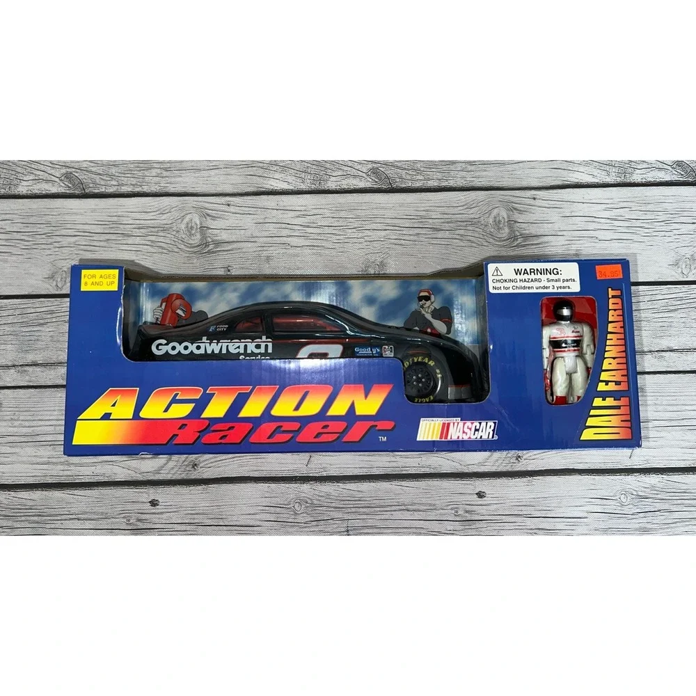 Dale Earnhardt 1996 #3 GM Goodwrench 1/18 Action Racer w/Figure NIB NASCAR Rare